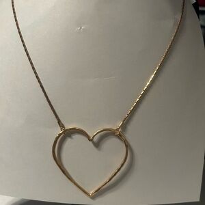 Elegant Plunder Gold Heart Necklace